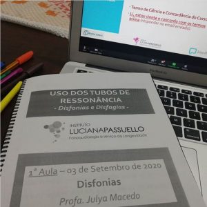 Nova técnica no atendimento clínico de voz e disfagia. Crédito foto: Luciana Penteado